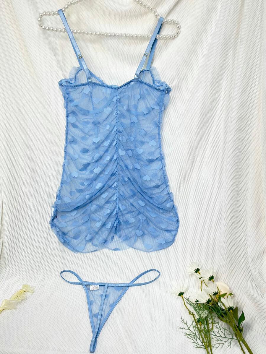 Robe de lingerie sexy avec armature, garniture à volants en maille en forme de cœur et string