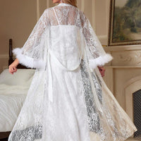 Slumberist 3 pièces Ensemble de vêtements de nuit pour femmes avec robe de chambre en dentelle contrastée, nuisette en satin et shorts, vacances