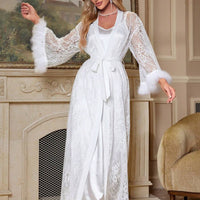 Slumberist 3 pièces Ensemble de vêtements de nuit pour femmes avec robe de chambre en dentelle contrastée, nuisette en satin et shorts, vacances