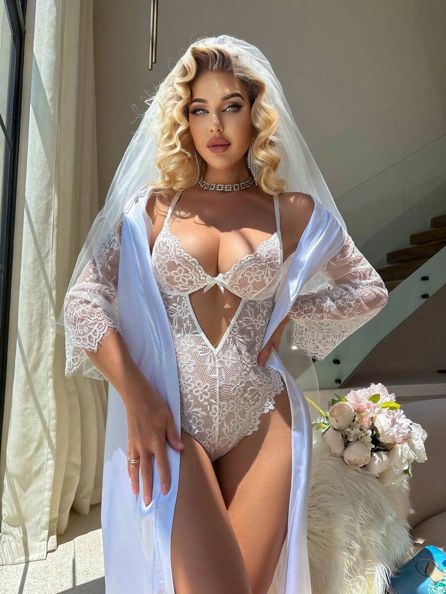 Combinaison sexy ajourée en dentelle pour la saison des mariages, lingerie de mariée