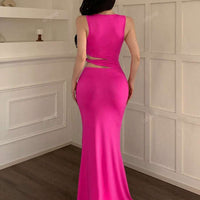 Robe moulante avec boutons métalliques torsadés creux, style sexy