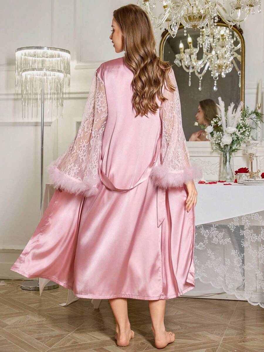LuxeNights Ensemble de robe de chambre et nuisette en satin avec empiècements en dentelle