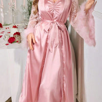 LuxeNights Ensemble de robe de chambre et nuisette en satin avec empiècements en dentelle