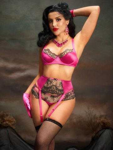 PinupGlam Ensemble de lingerie sexy avec armatures brodées