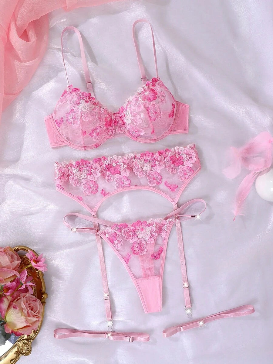 SHEIN 5 pièces/set Ensemble de lingerie sexy pour dames avec broderie florale 3D, pour sortir